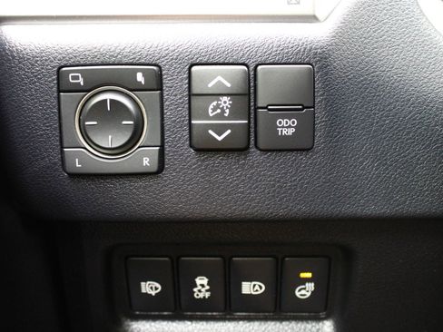 Used 2022 Lexus GX 460 Premium w/ Premium Package image 59