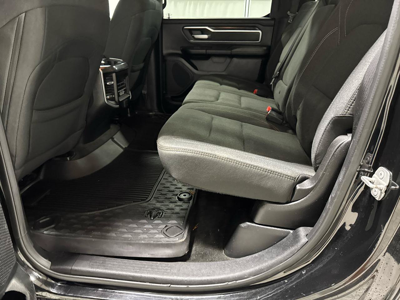 Used 2019 RAM 1500 Big Horn AWD/4WD image 12