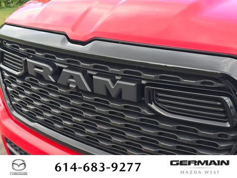 Used 2025 RAM 1500 Big Horn AWD/4WD image 16