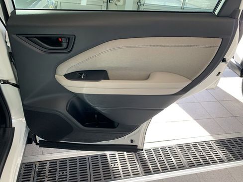 New 2026 Subaru Forester Premium image 18