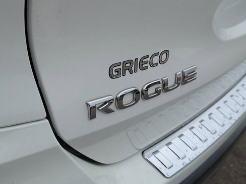 Used 2017 Nissan Rogue S image 13