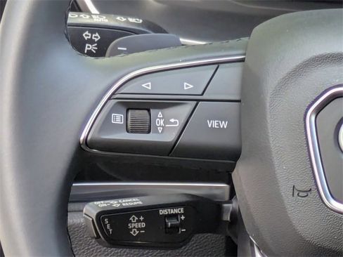 Used 2025 Audi Q3 2.0T Premium w/ Convenience Package image 24