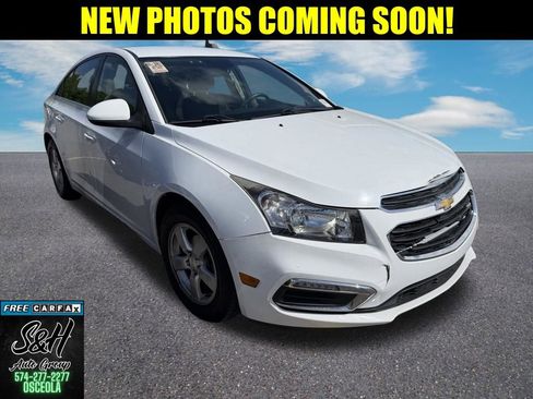 Used 2016 Chevrolet Cruze LT FWD image 1