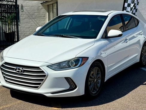 Used 2018 Hyundai Elantra Value Edition FWD image 1