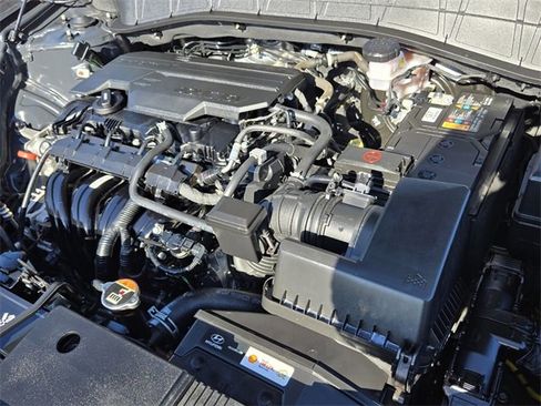 Certified 2024 Hyundai Kona SEL image 18