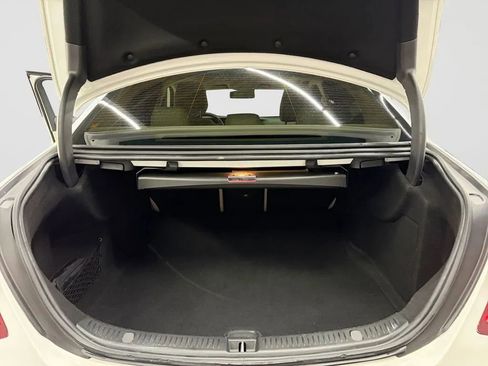 Used 2018 Mercedes-Benz E 300 4MATIC w/ Premium 1 Package image 19