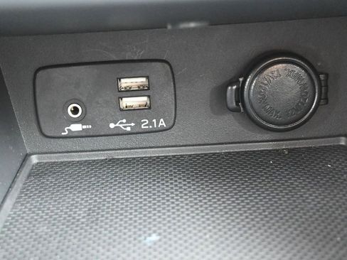 Used 2022 Subaru Impreza Premium image 24