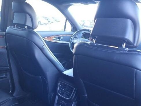 Used 2018 Lincoln MKX Select w/ Select Plus Package image 8