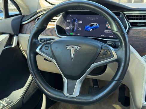 Used 2017 Tesla Model S 75D image 28