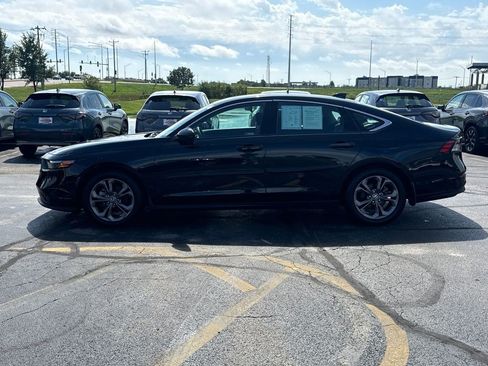 Used 2024 Honda Accord EX image 8