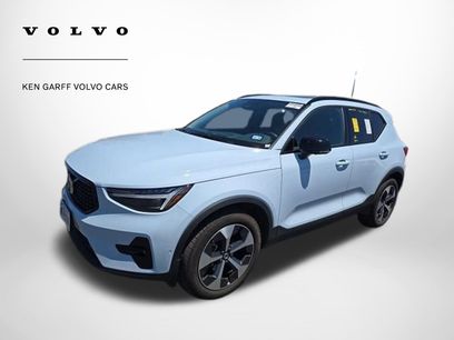 Used 2026 Volvo XC40 B5 Plus