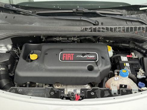 Used 2015 FIAT 500L Pop image 34