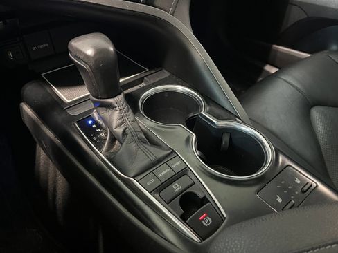 Used 2019 Toyota Camry XSE w/ Driver Assist Package FWD image 25