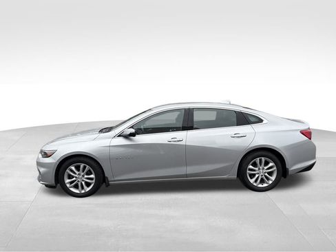 Used 2018 Chevrolet Malibu LT image 7