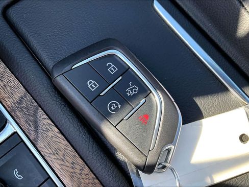 Used 2025 Cadillac CT5 Premium Luxury RWD image 15