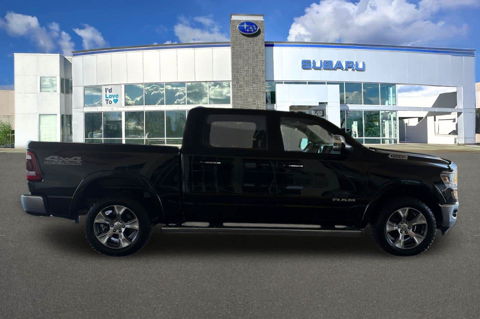 Used 2019 RAM 1500 Laramie AWD/4WD image 6