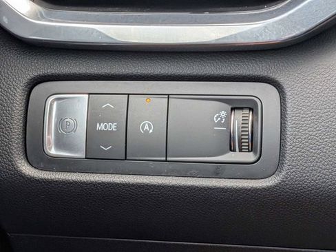 Used 2024 GMC Acadia Elevation w/ Luxury Package FWD image 25