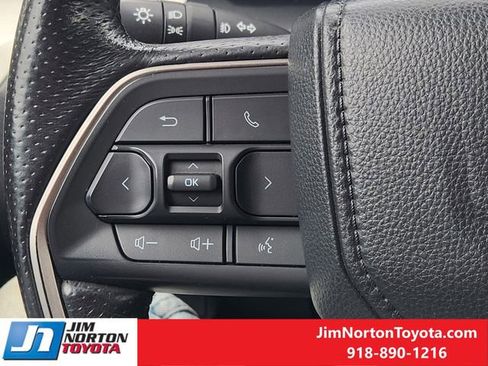 Used 2024 Toyota Tacoma TRD Off-Road AWD/4WD image 28