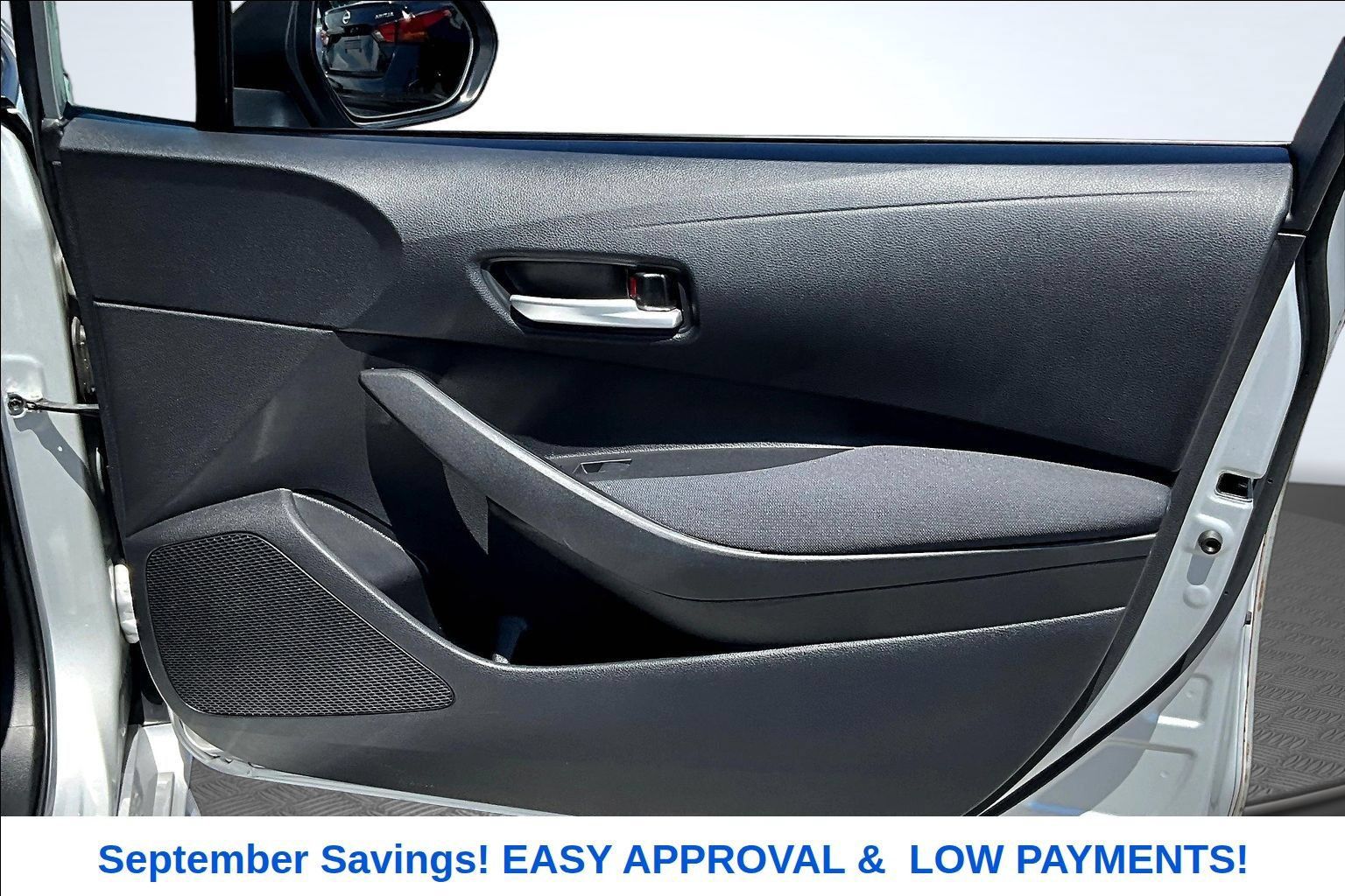 Used 2021 Toyota Corolla LE FWD image 23