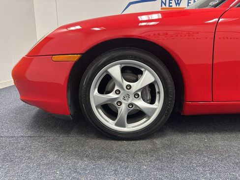 Used 2002 Porsche Boxster RWD image 19