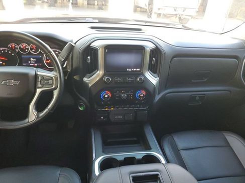 Used 2021 Chevrolet Silverado 1500 LT Trail Boss w/ Convenience Package II AWD/4WD image 15