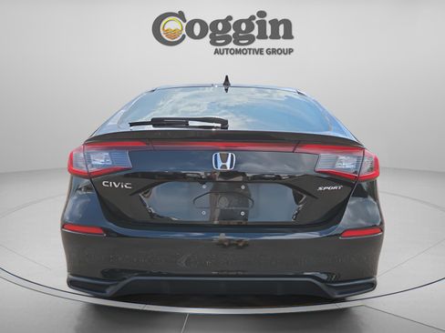 Used 2023 Honda Civic Sport image 4