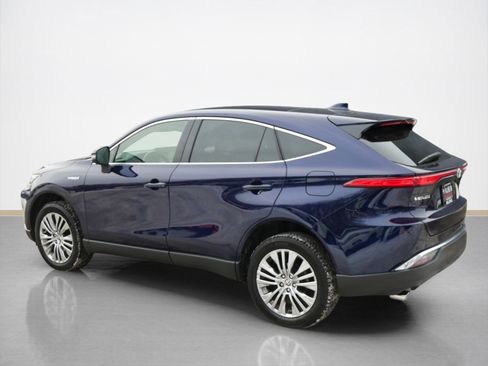 Used 2021 Toyota Venza Limited w/ Advanced Technology Package image 5