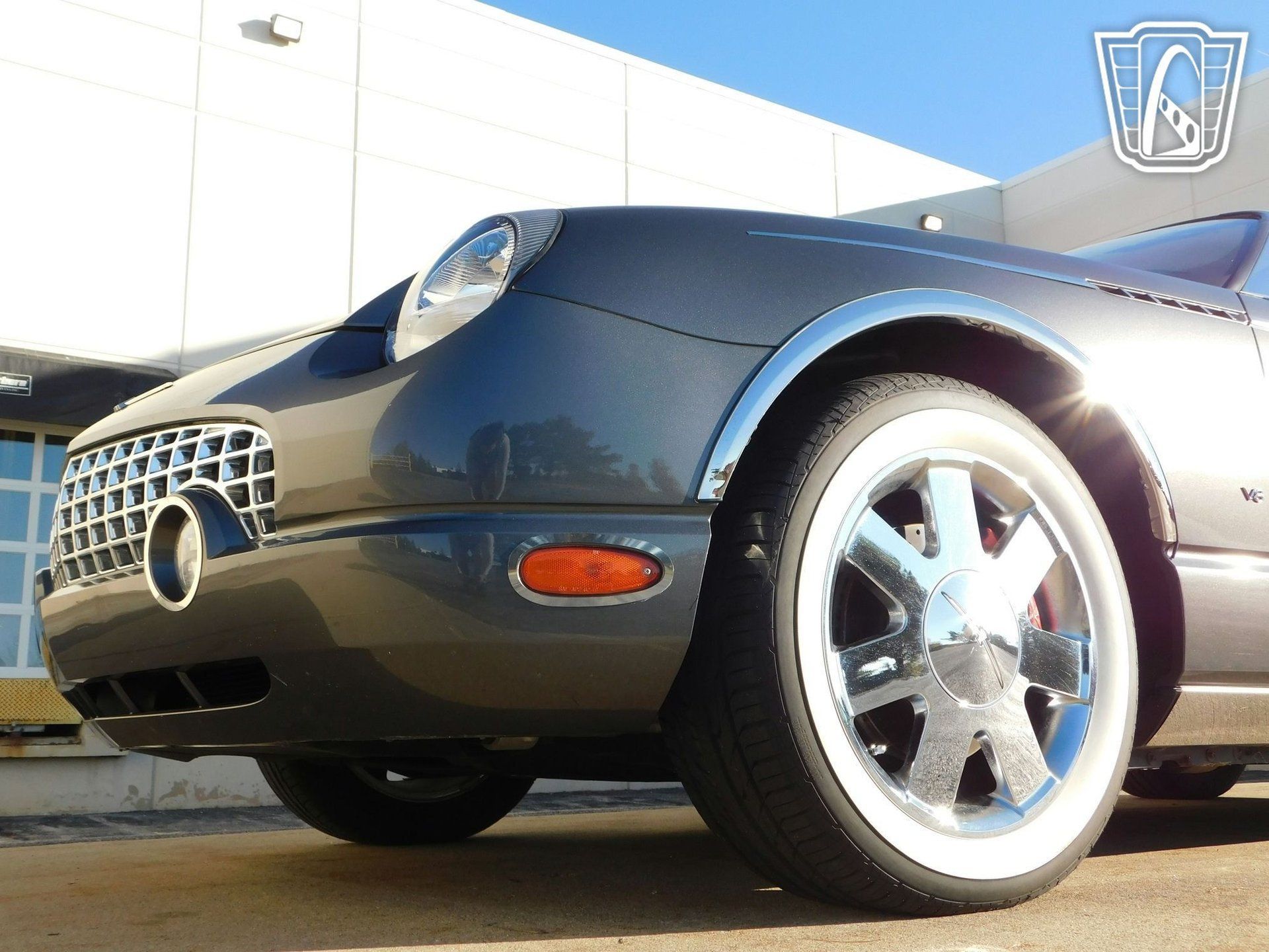 Used 2003 Ford Thunderbird RWD image 28