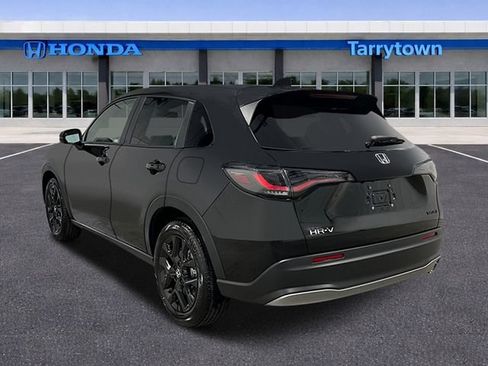 New 2025 Honda HR-V Sport image 3