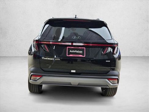 New 2026 Hyundai Tucson Limited image 8