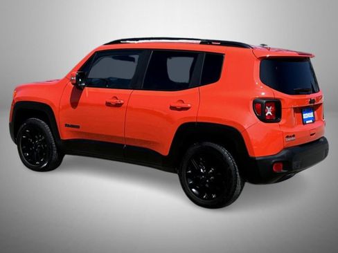 Used 2018 Jeep Renegade Altitude image 7
