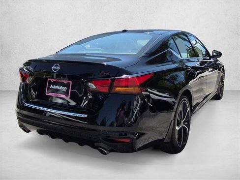 Certified 2023 Nissan Altima 2.5 SR FWD image 5