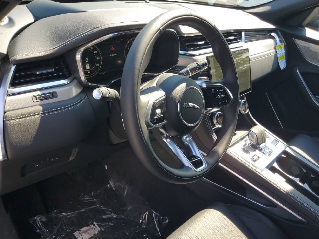 New 2026 Jaguar F-PACE R-Dynamic S AWD/4WD image 15