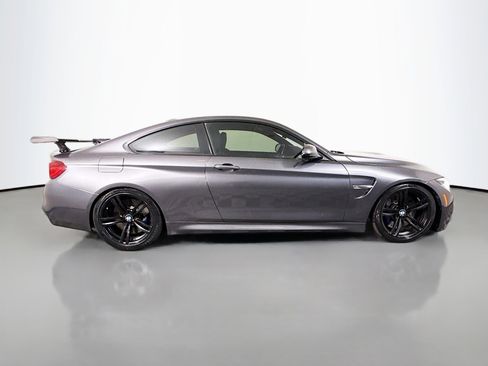 Used 2020 BMW M4 Coupe w/ M Driver's Package image 11