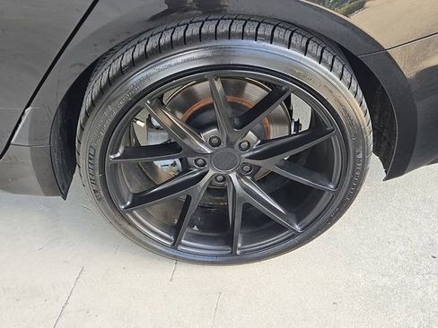 Used 2023 Genesis G70 2.0T w/ Sport Prestige Package RWD image 32