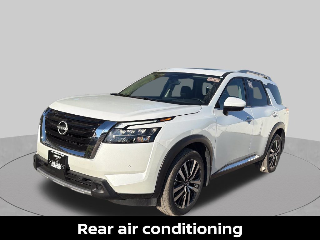 Certified 2025 Nissan Pathfinder Platinum w/ Cargo Package AWD/4WD image 12