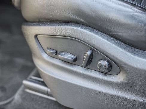 Certified 2023 Porsche Cayenne AWD/4WD image 21
