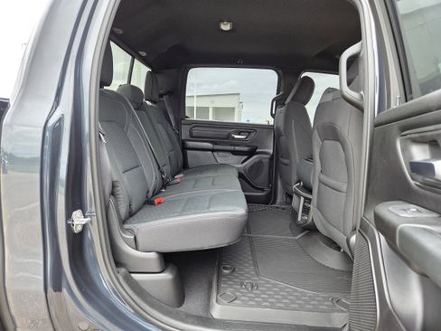 New 2026 RAM 1500 Tradesman AWD/4WD image 18
