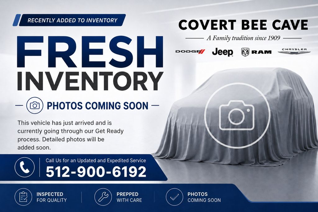 Used 2023 Jeep Compass Trailhawk w/ Trailhawk Elite Group AWD/4WD image 1