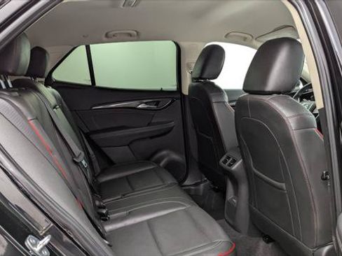 Used 2022 Buick Envision Essence w/ Sport Touring Package FWD image 18
