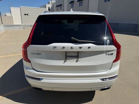 Used 2016 Volvo XC90 T6 Inscription w/ Vision Package AWD/4WD image 4