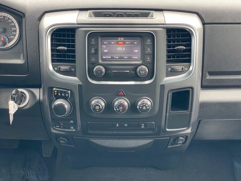 Used 2024 RAM 1500 Warlock AWD/4WD image 16