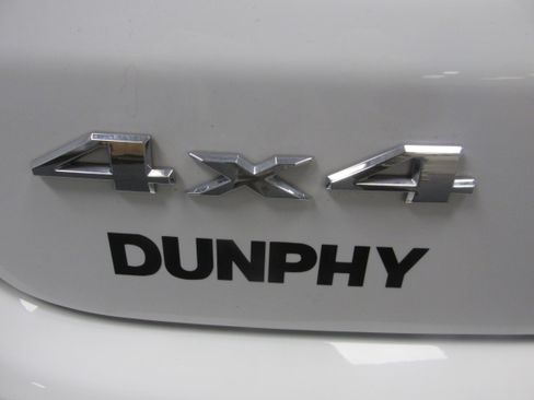 Used 2024 Jeep Compass Latitude image 19