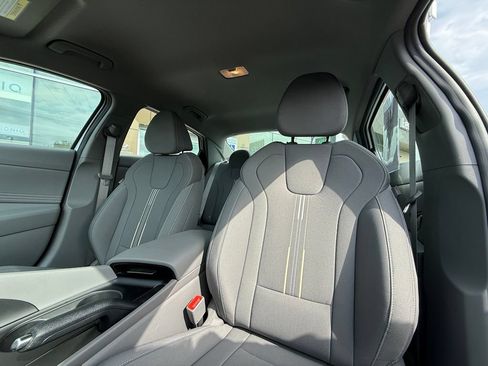 Certified 2026 Hyundai Elantra Sport FWD image 13