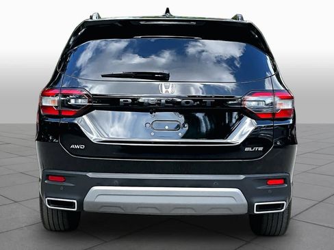 Used 2023 Honda Pilot Elite image 5