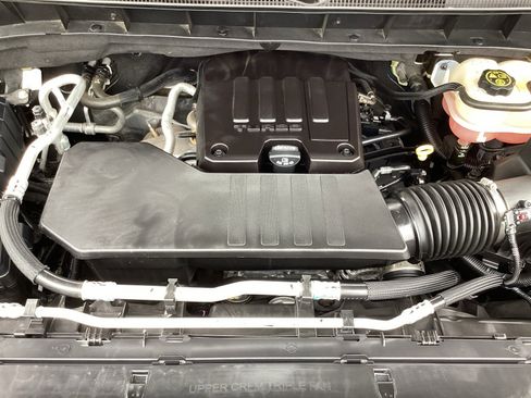 Used 2023 Chevrolet Silverado 1500 LT image 34