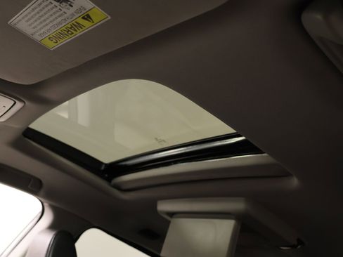 Used 2021 Honda Odyssey Touring image 16