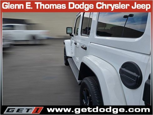 Used 2023 Jeep Wrangler Sahara w/ Safety Group image 10