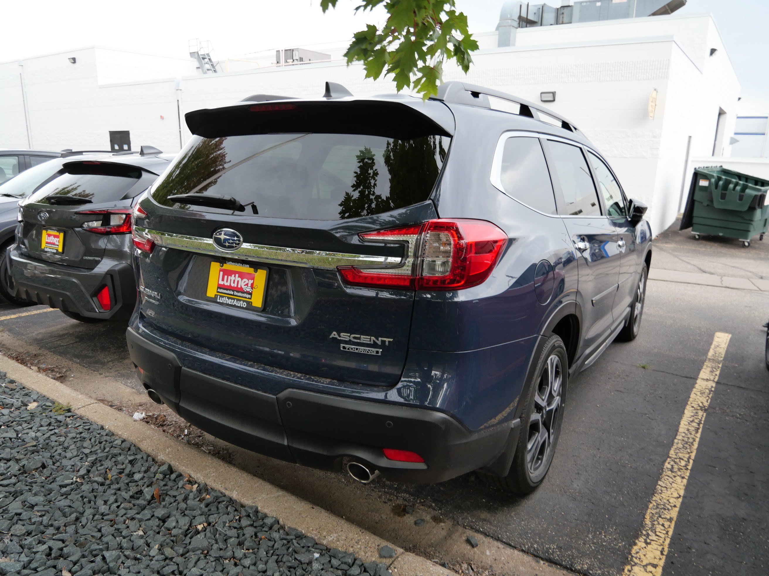 Used 2025 Subaru Ascent Touring w/ Popular Package #2 AWD/4WD image 7