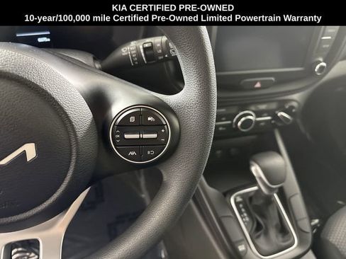 Certified 2025 Kia Soul LX image 12